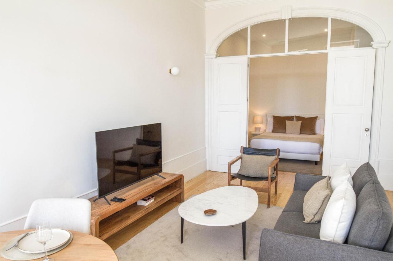 Modern Charming Loft With Balcony In Central Porto Exteriér fotografie