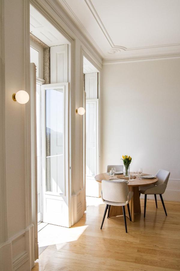 Modern Charming Loft With Balcony In Central Porto Exteriér fotografie