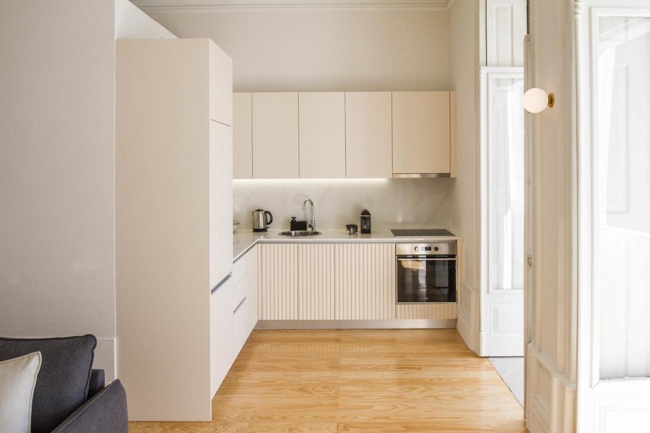 Modern Charming Loft With Balcony In Central Porto Exteriér fotografie